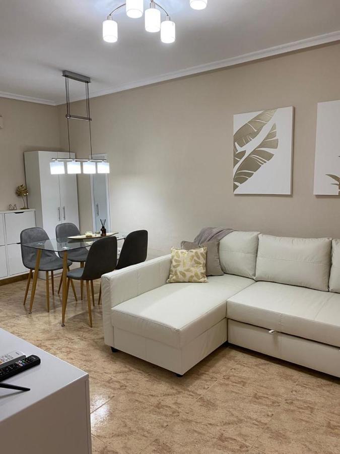 Комфортабельные Апартаменты С Большой Террасой Torrevieja Exterior foto